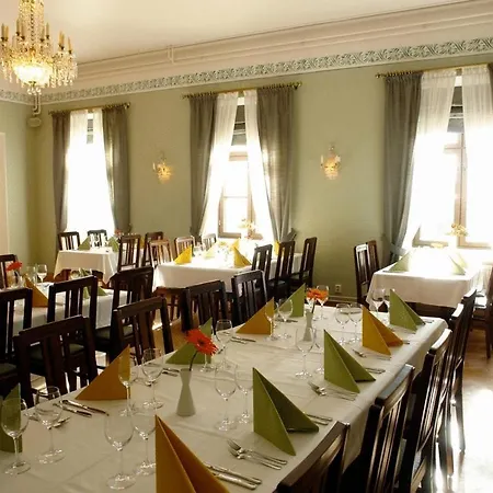 Kyyhkylae And Manor Hotel 4*