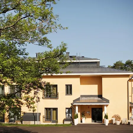 Kyyhkylae And Manor Mikkeli